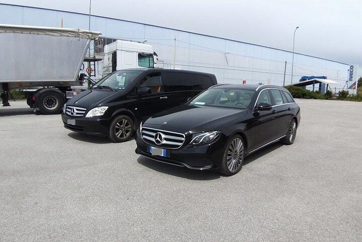 Venice (+ water taxi) to Venice Cruise Port - Private Transfer