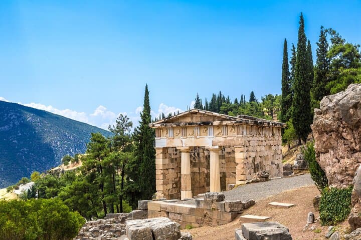 Delphi Full-Day Private Tour to the Oracle Site & Museum