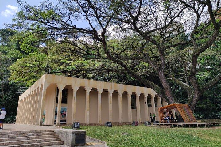 Cristo Rey, Tertulia Museum and Downtown Cali City Tour