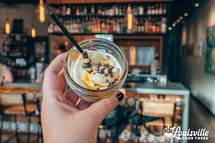 Historic Walking Tour of Victorian Louisville with Food & Bourbon