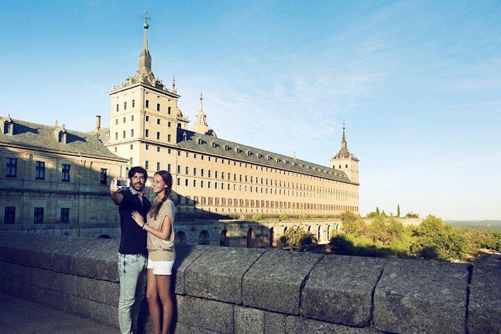 Escorial and Valley of the Fallen Private Tour by Minivan
