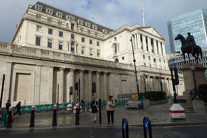 The Remains of Roman London A Self-Guided Waking Tour