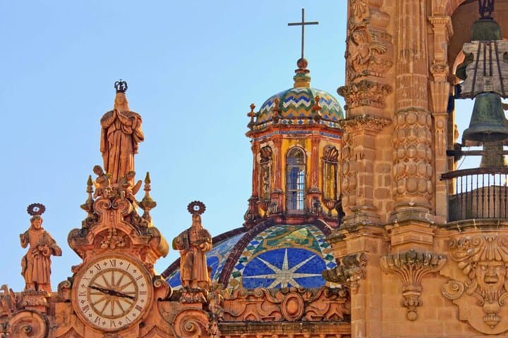 Private Tour in Cuernavaca and Taxco from Mexico with Lunch