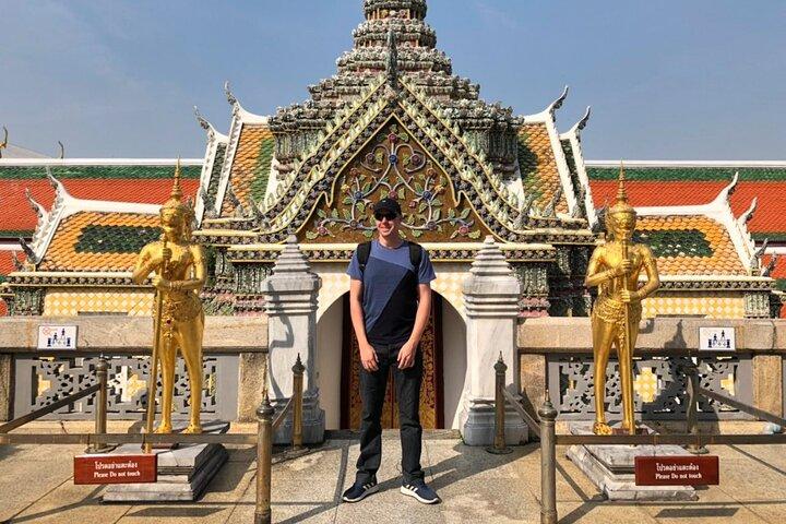 Private Grand Palace Bangkok City Tour & Klong Longtail Boat Trip