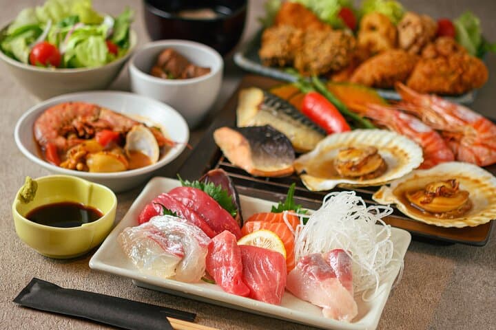Tokyo Seafood Buffet Meal with Optional Tuna Filleting Show