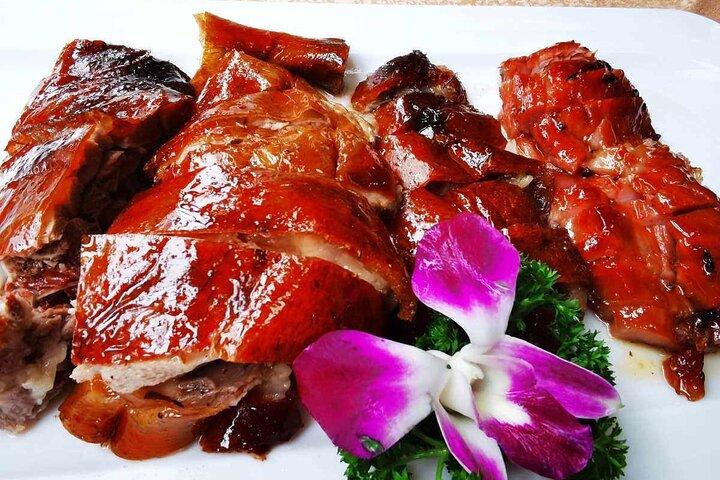 Discovery more Guangzhou evening foodie tour with locals