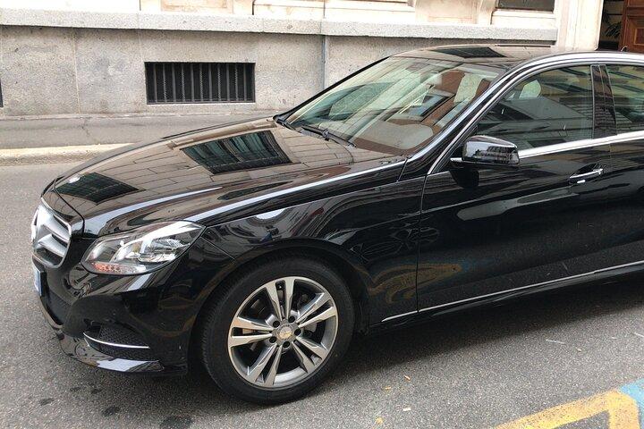 VIP Transfer from Fiumicino Airport to Rome or Vice Versa