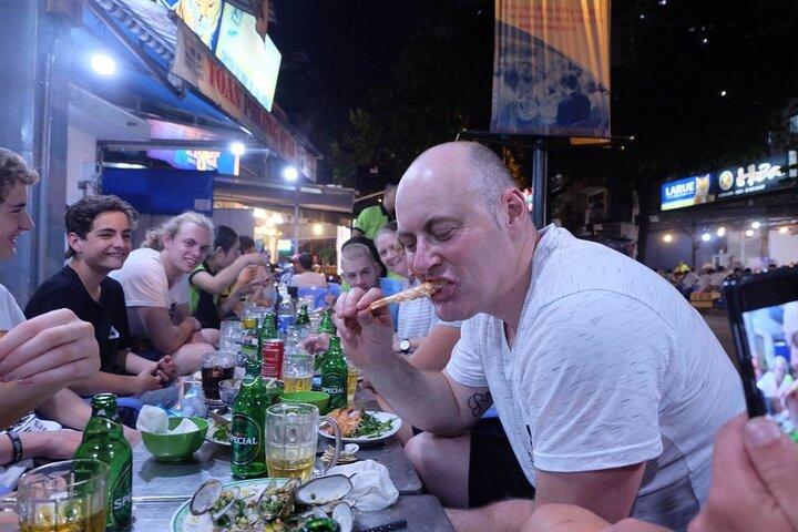 Saigon Street Food Evening Walking Tour
