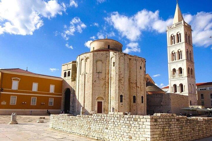 Group History Walking Tour in Zadar Old Town