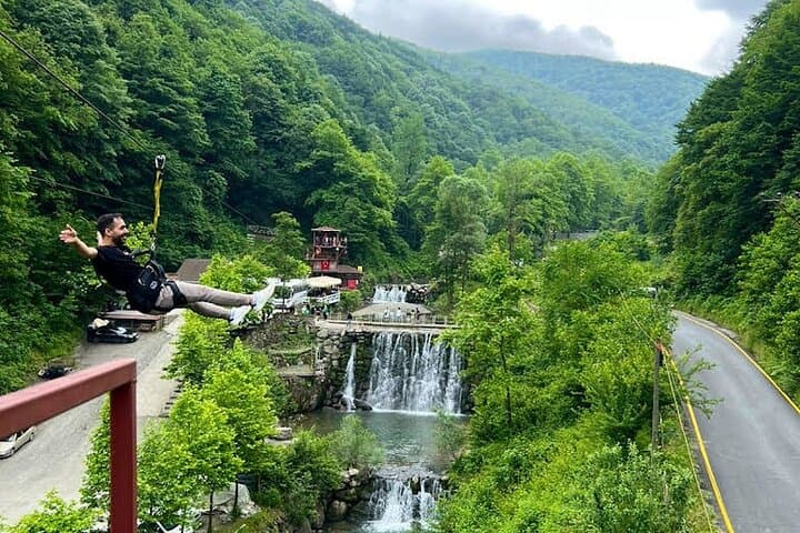 From Istanbul: Sapanca Lake Day Trip with Lunch