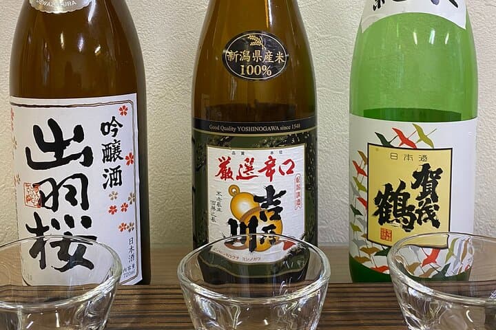 Sushi Making and Sake Tasting Experience