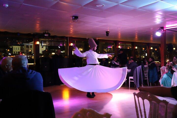 Bosphorus Dinner Cruise in Istanbul with Turkish Night Show