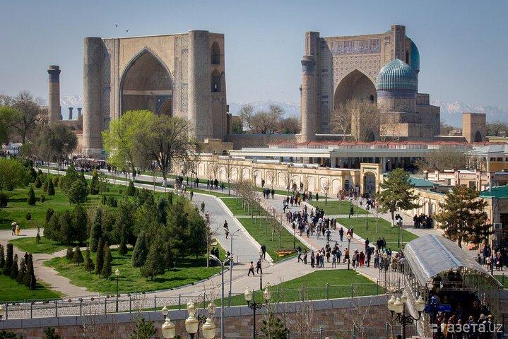 Samarkand: Historical Monuments Group Walking Tour