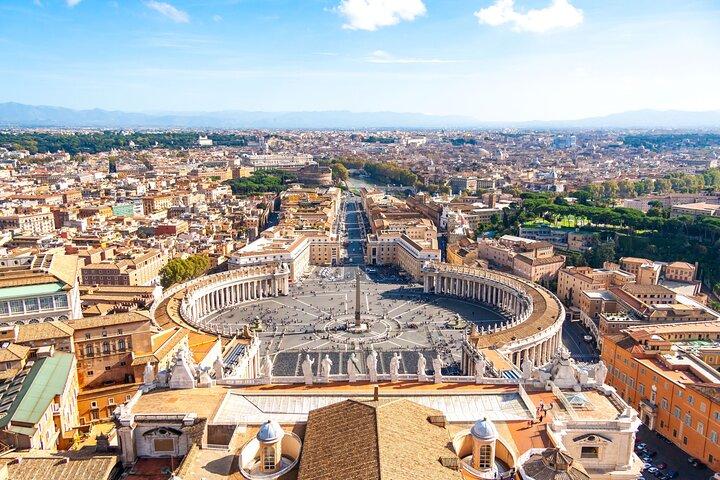 Rome Vatican Museums entry & 48 hrs. Hop on Hop Off Bus Combo