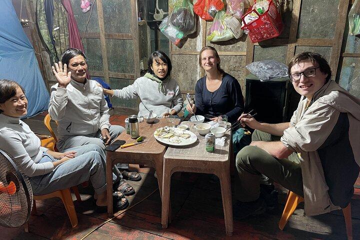 Dong Hoi Sightseeing and Street Food Bike Tour