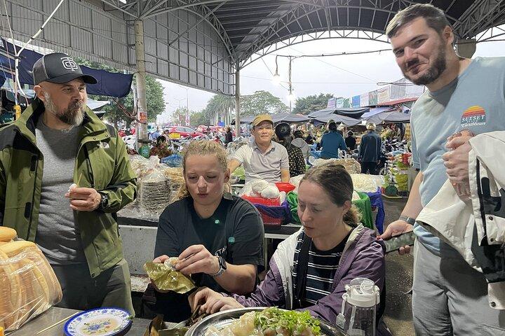 Dong Hoi Sightseeing and Street Food Bike Tour
