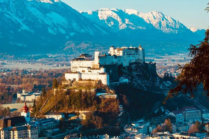 Private Transfer from Prague to Salzburg with 2h of Sightseeing, Local Driver