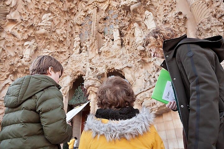 Gaudi & Sagrada Familia Donation-Based Tour in English