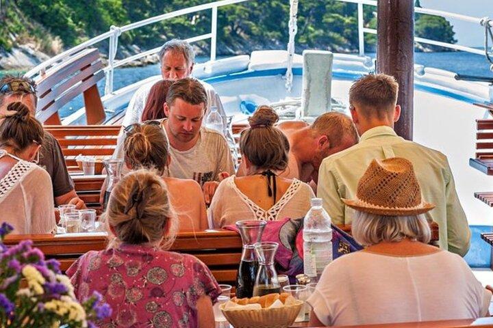 Full Day Three Islands Boat Tour with Fish Picnic from Dubrovnik
