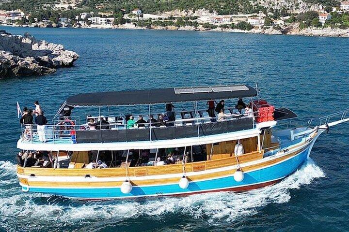 Full Day Three Islands Boat Tour with Fish Picnic from Dubrovnik