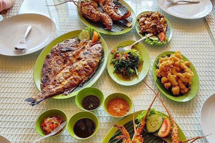 Bali Romantic Seafood Dinner in jimbaran Beach Include transport