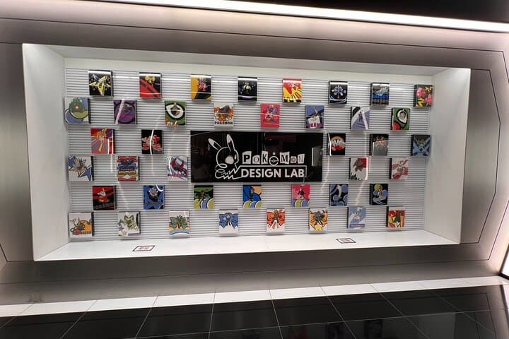 Tokyo: Anime & Manga Tour with Ramen Lunch in Shibuya