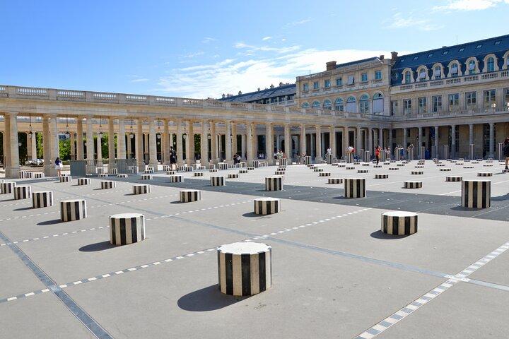 Paris: Private City Tour by Car with Driver and Guide