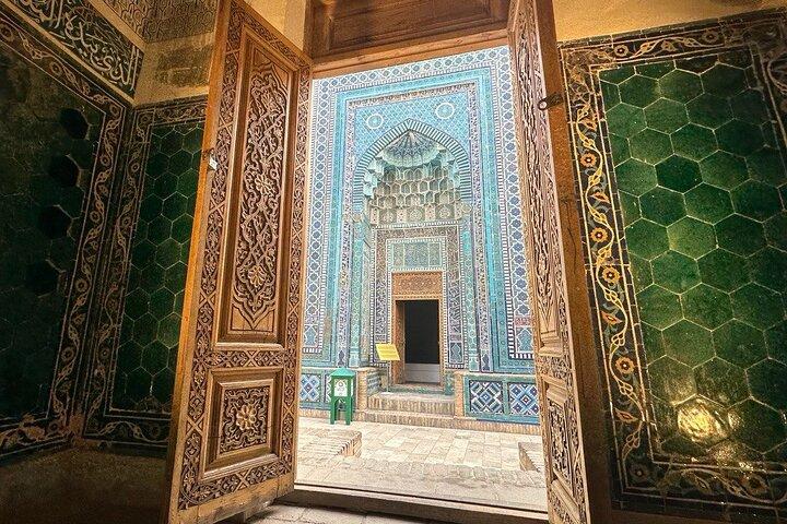 Samarkand City Tour from Silk Paper Factory to Registan Square
