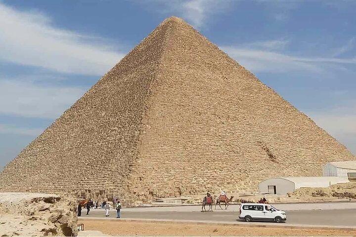 Half Day Tours To Giza Pyramids &Sphinx With Lunch At 9 Pyramids