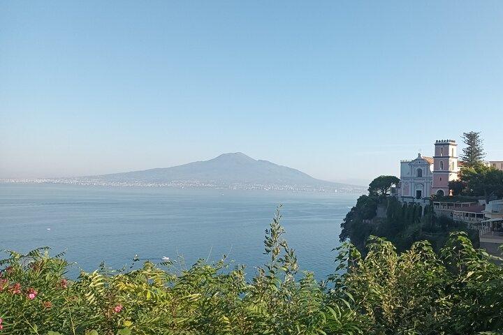 Private Transfer from Fiumicino Airport to Sorrento