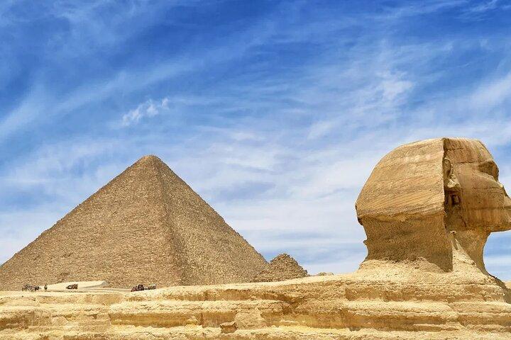 Half Day Tours To Giza Pyramids &Sphinx With Lunch At 9 Pyramids