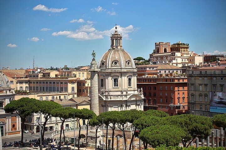 Rome Walking Tour with Audioguide on Your Smartphone