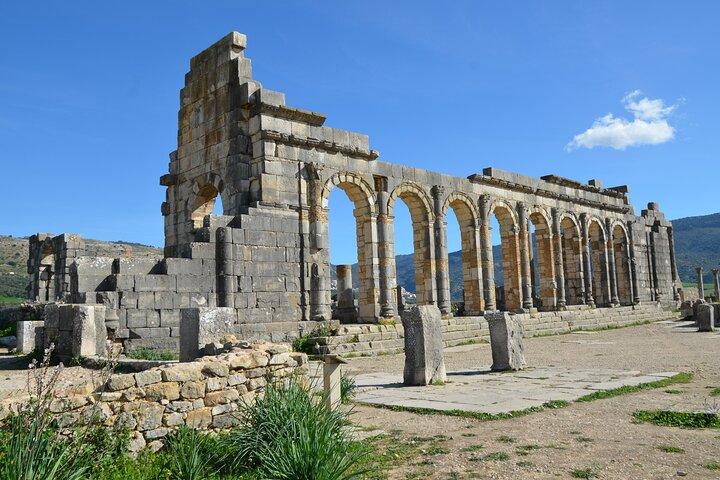 Fes to Volubilis Moulay Idriss and Mekns Day Trip Small Group