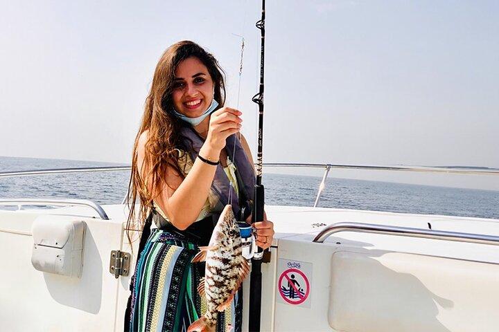 4 Hour Deep Sea Fishing, Trolling, Casting in Dubai