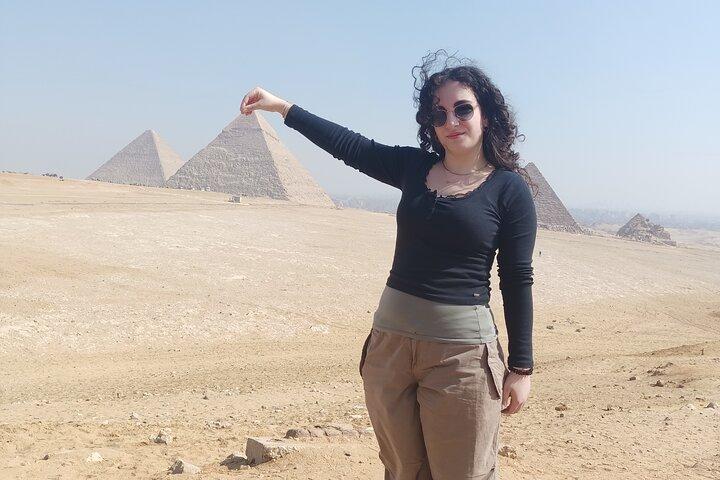 All-Inclusive Private Tour: Giza Pyramids,Sphinx,Sakkara &Memphis