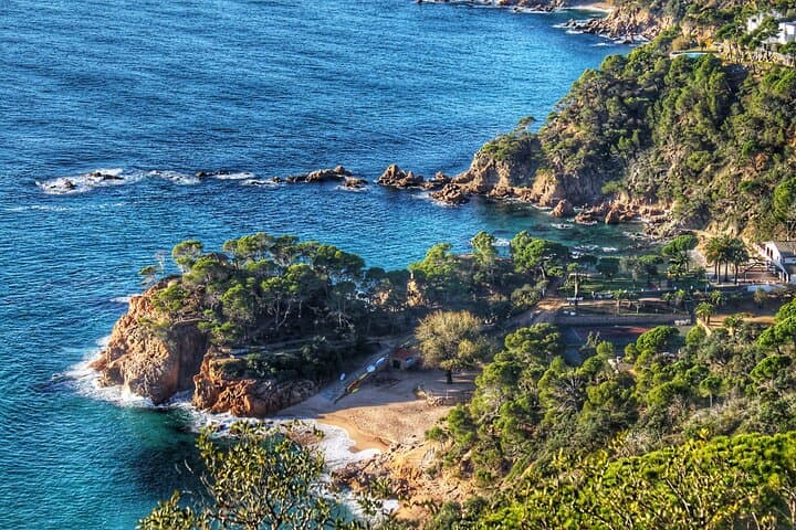 Discovering Costa Brava Coastline Tour in Tossa de Mar