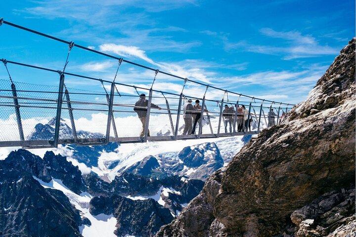 Private Car Tour to Mount Titlis, Engelberg & Lucerne from Zurich