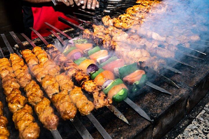 Dubai Desert Safari: Dune Drive Camel & 5* BBQ Shows Stargazing