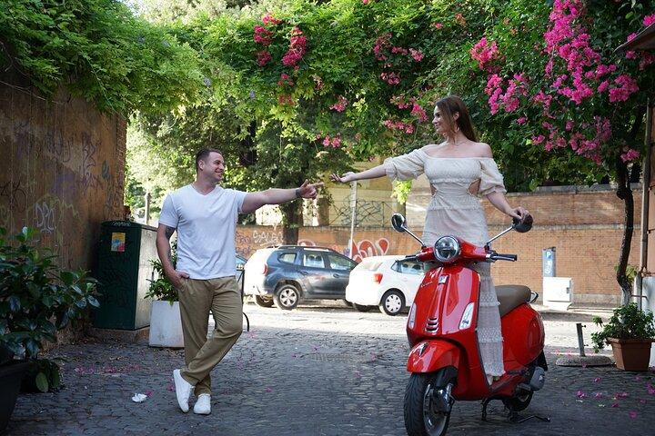 Rome Vespa Tour with Tiramisu