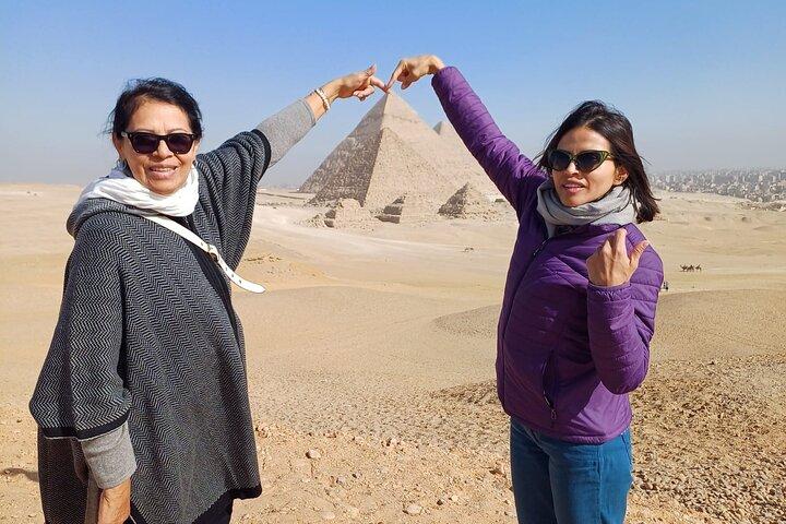 The Great Giza Pyramids and Grandmuseum