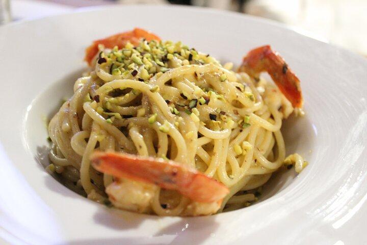 Rome Jewish Ghetto and Campo de' Fiori Guided Food and Wine Tour