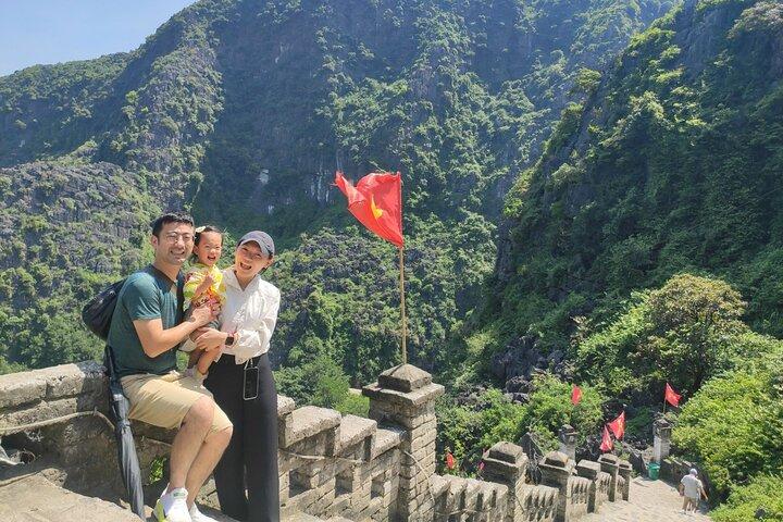 From Hanoi : 2 Days 1 Night Small Group Tour to Ninh Binh