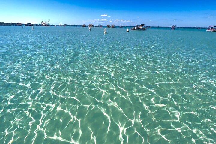Crab Island Pontoon Boat Tour with Captain- 3-Hour Destin Charter