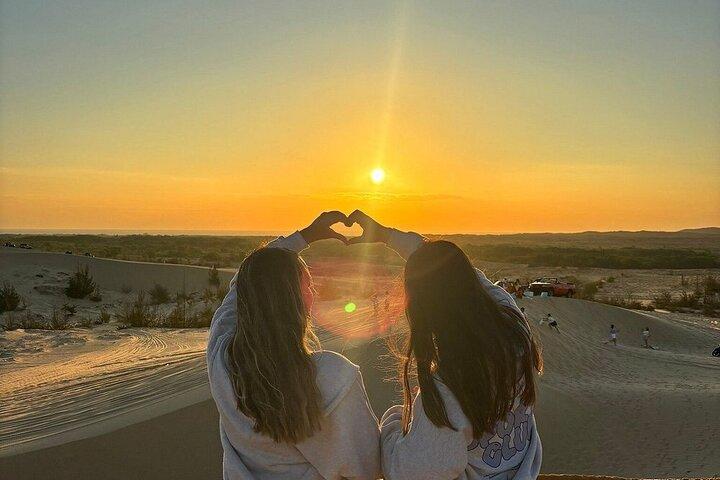 5-Hour Sunrise or Sunset Jeep Tour from Mui Ne