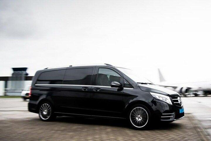 Luxury Private Transfer from Schiphol Airport (AMS) to Rotterdam