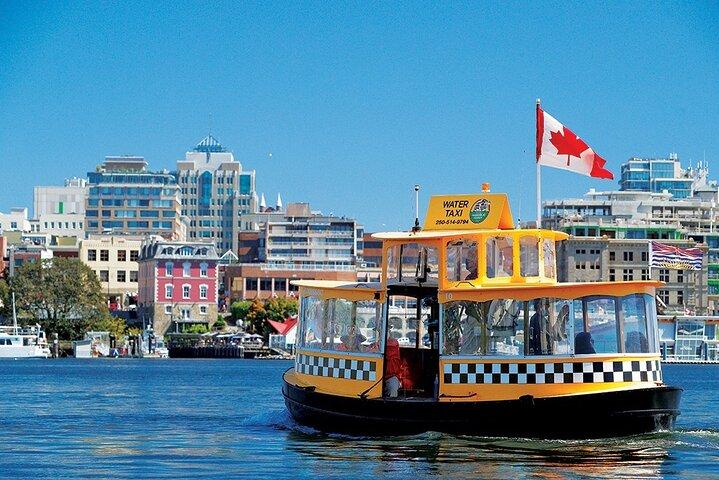 Pickle Pub Crawl in Victoria's Inner Harbour