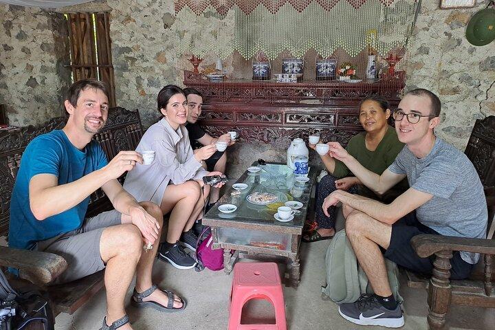 Private Ninh Binh Day Tour Mua Cave and Van Long Nature Reserve