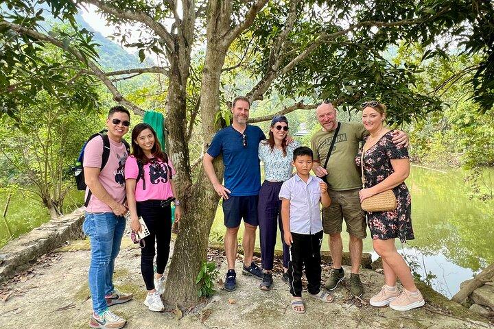 Private Ninh Binh Day Tour Mua Cave and Van Long Nature Reserve