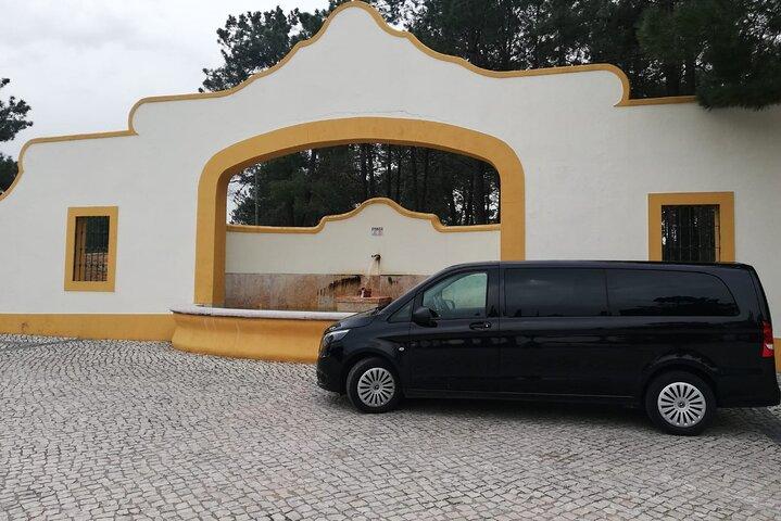 Lisbon Airport Private Transfer to Óbidos & Caldas da Rainha