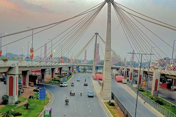 Full Day Private Guided Lahore Sightseeing Tour
